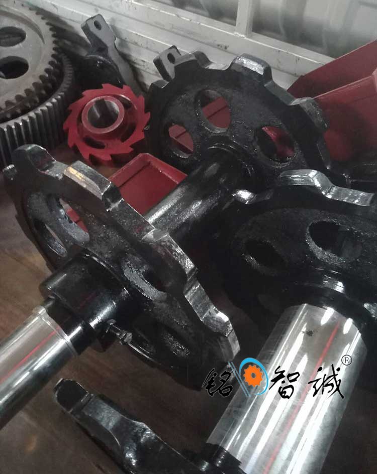 斗式提升機(jī) 斗式提升機(jī)